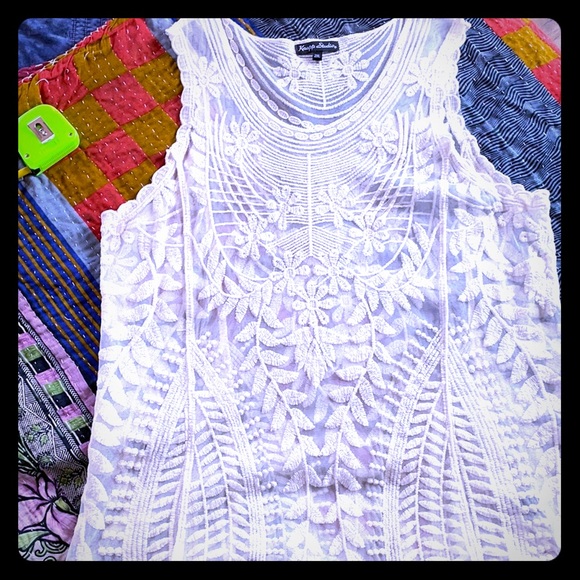 Lace tank, coverup - Picture 1 of 7